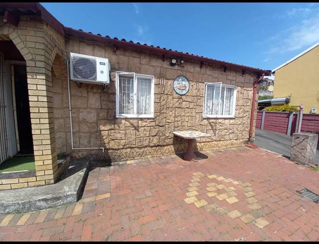 4 BEDROOM HOUSE FOR SALE IN SUNFORD